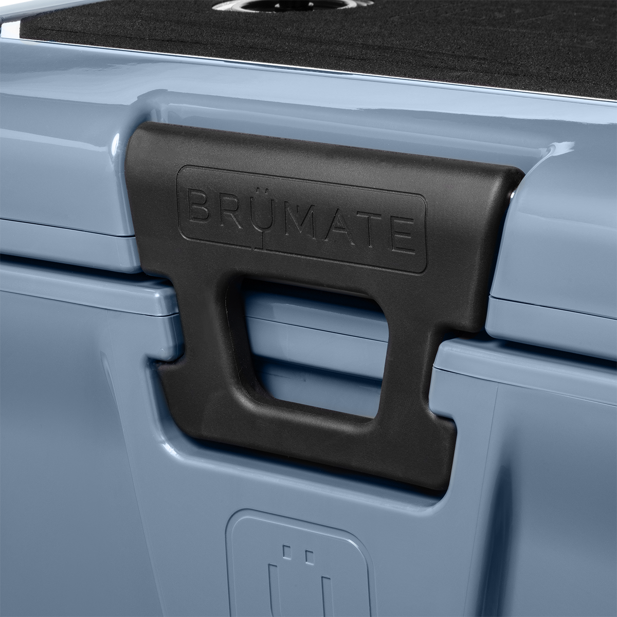 brutank-20qt-k8 BruTank-20-Denim-Latch.png