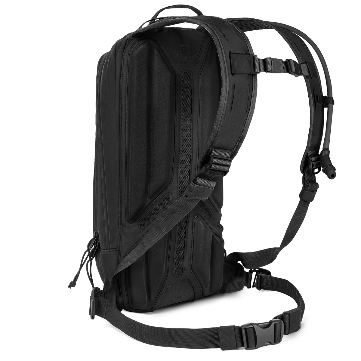 paragon-hydration-pack-b3 Paragon_Black_Quarter.png